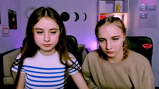 rebecca_smile élő XXX-chatje