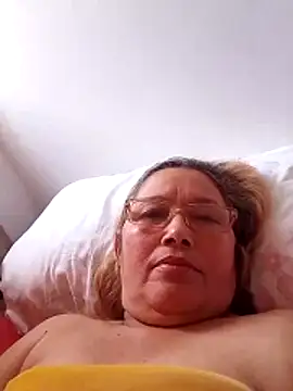 Cessi50 – Naživo XXX chat