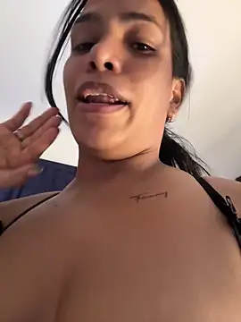 Živý XXX chat ArielleMillerr-