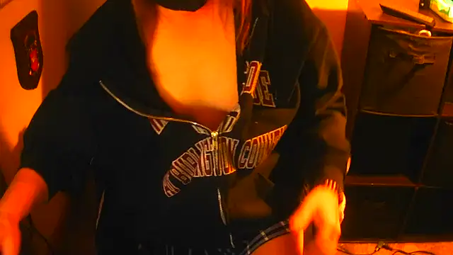 Chatroom XXX en direct de GoodGirlKelly