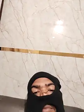 Živý XXX chat Raghavdesi