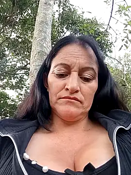 SAMMY_30- élő XXX-chatje