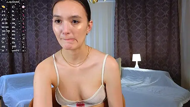 Živý XXX chat DollieDerwin