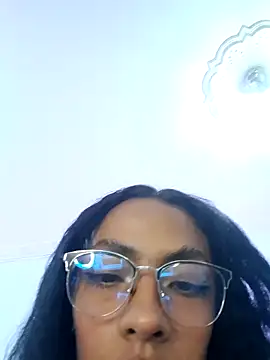 Živý XXX chat RoxaneBons