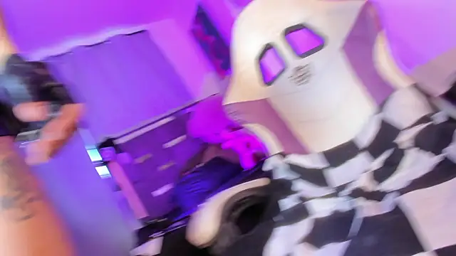 Webkamerová show Angelasantini0