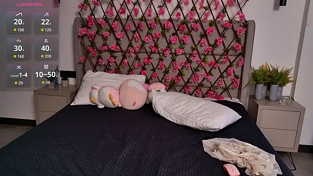 Ellis_Blossom's Live XXX Chat