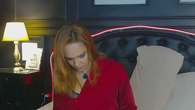 AvaLarson: απευθείας συνομιλία ΧΧΧ