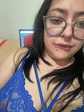 Živý XXX chat MileyGia