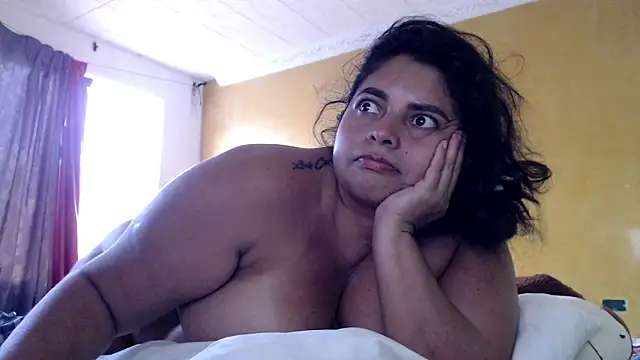 Živý XXX chat yulieth_bbw