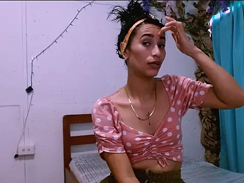 cruellasaludable 网络视讯表演