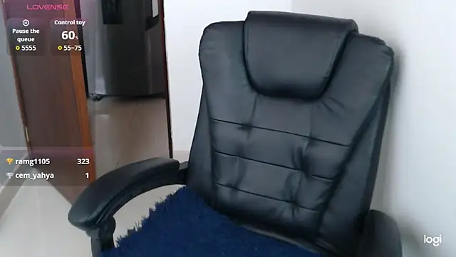 spicey_latinaのライブXXXチャット