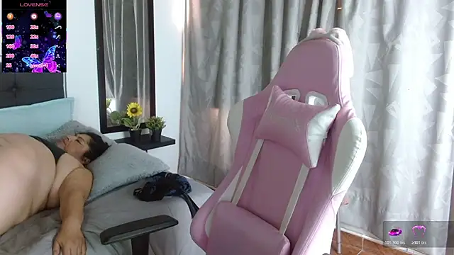 Keyla01_'s Live XXX Chat