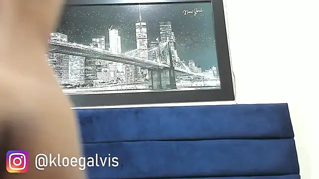 Chat +18 de Kloe-squirts ao vivo