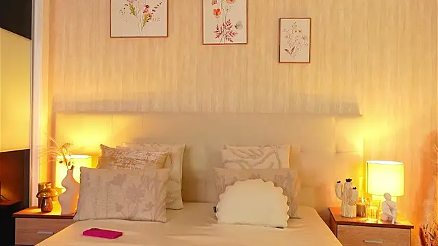 ZamphyraNightt Live XXX Chat