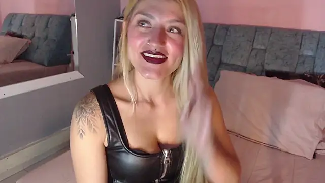 Camila_Russoo Live XXX-Chat