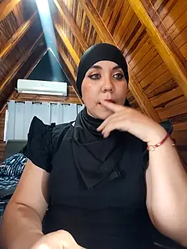 AmbarBurhan: απευθείας συνομιλία ΧΧΧ