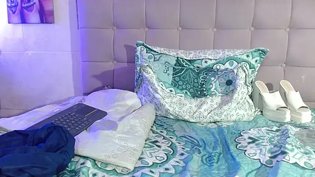 Živý XXX chat mya_blaze