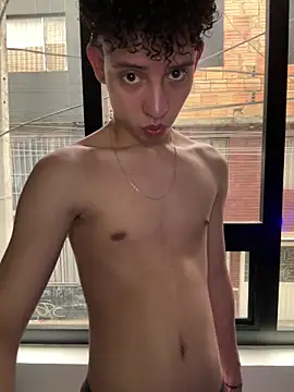 yoursexyjose Live XXX-chat