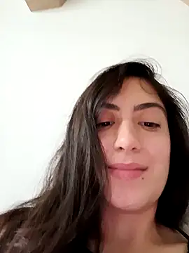 Онлайн чат XXX MIYESSI