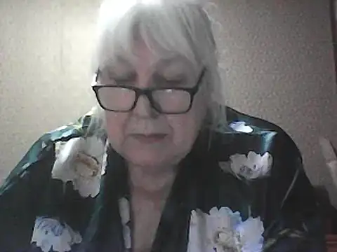 Alexia64231 Chat XXX live