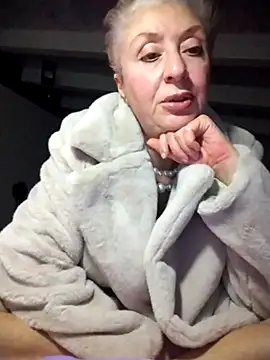 Živý XXX chat divinaerotica