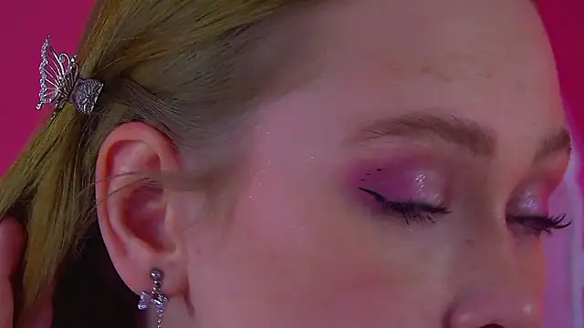 AgataFoxley: онлайн-секс-чат