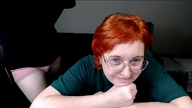 JoannaAndNeighbour: онлайн-секс-чат