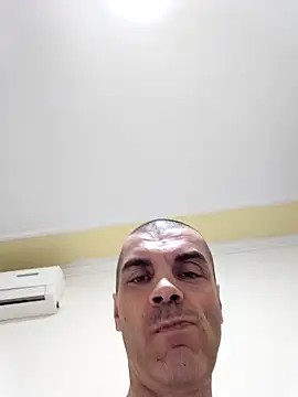 DOMINATOR_SIR-MASTER: απευθείας συνομιλία ΧΧΧ