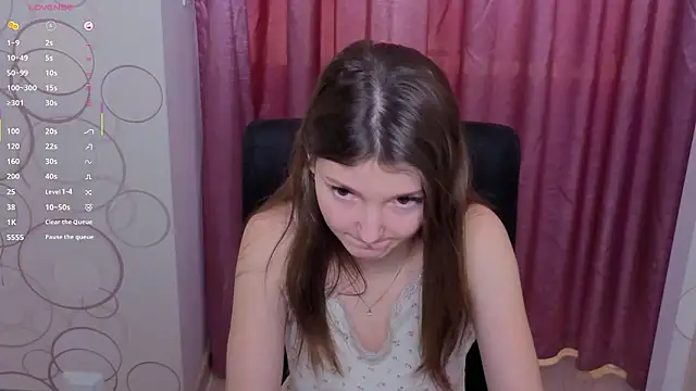 Chatroom XXX en direct de DongMolt