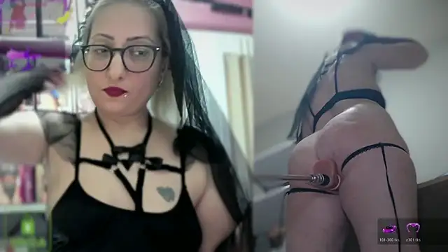 squirtgame Adlı Modelin Canlı XXX Sohbeti