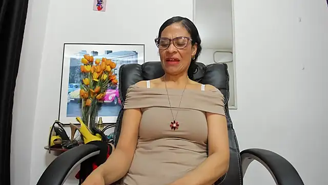 Chat XXX en directo de Aries_Mature