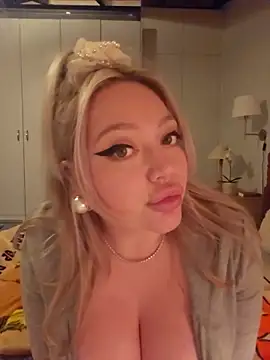 Chatroom XXX en direct de misstitmouseofficial