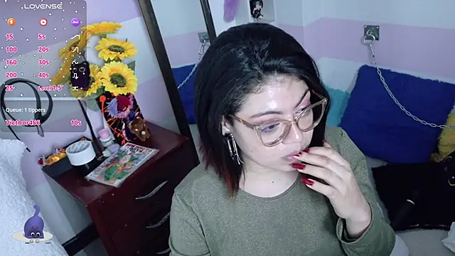 Catwhite_: απευθείας συνομιλία ΧΧΧ