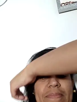 Molly_newman6のライブXXXチャット