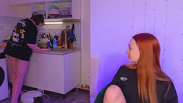 Radiants_two live XXX chat