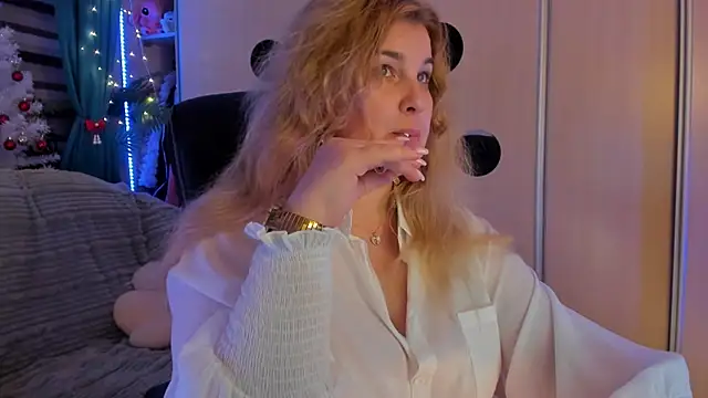 CoraSwon Live XXX-chat