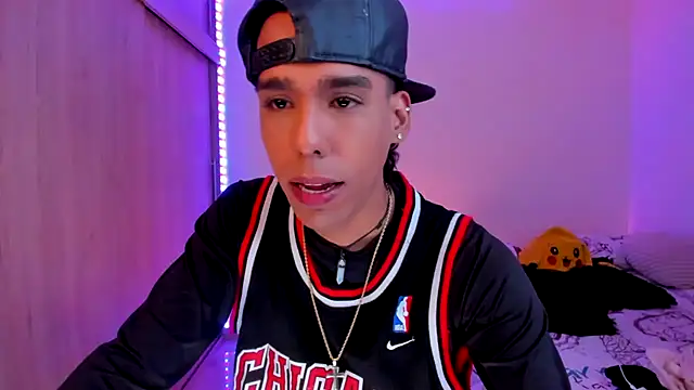 دردشة Damianwhite الجنسية المباشرة