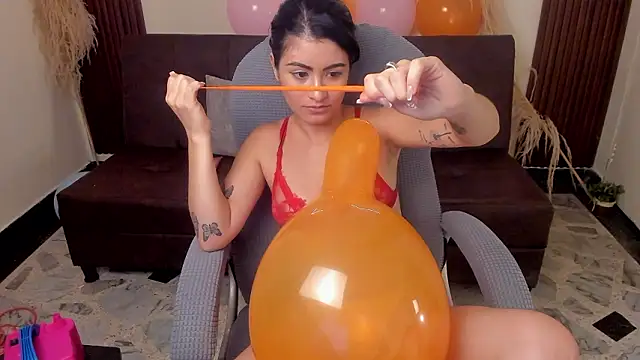 Chat +18 de lunaalynch ao vivo