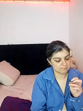 queemking's Live XXX Chat