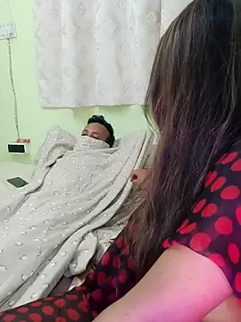 Онлайн чат XXX Trending_Couple