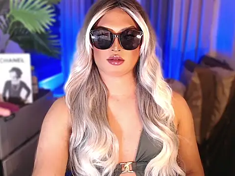 Онлайн чат XXX GoddessDesire_Sofia