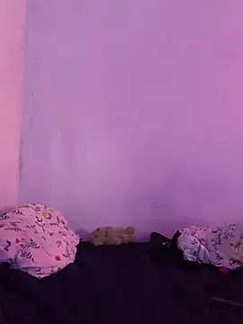 Arely-L1's Live XXX Chat