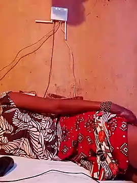 SEXY-NAIMA Live XXX Chat