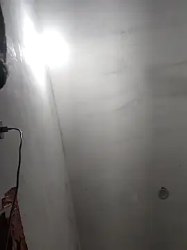 priyasharma899 Show in webcam