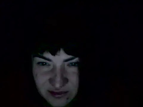 AllinaKis' Live XXX Chat