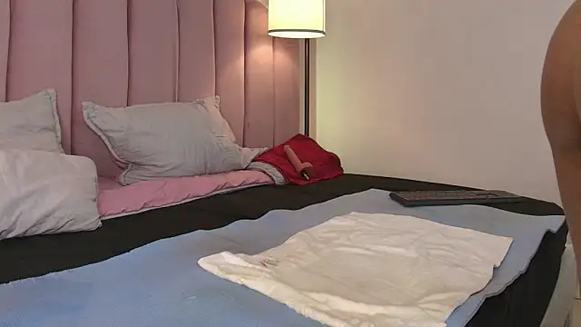 HallyBans Live XXX-chat