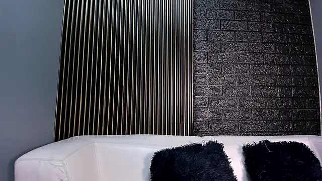 Онлайн чат XXX Siena_morales