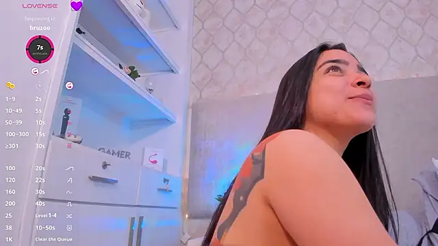 KamilaBetancourt's Live XXX Chat