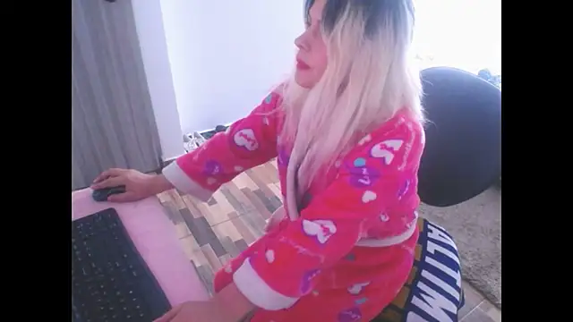 mystica_25 Chat XXX live