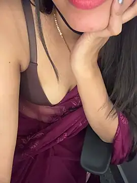 Tanya-mittal live XXX chat